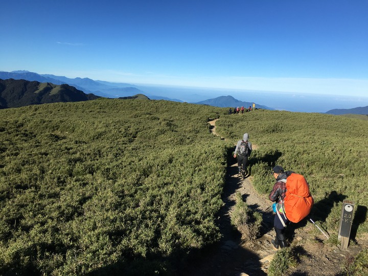 五座百岳一次走完--合歡群峰