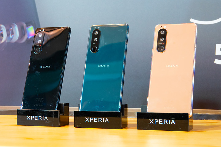 Sony Xperia 5 III台灣上市 3萬以下次旗艦 合手外型合手價
