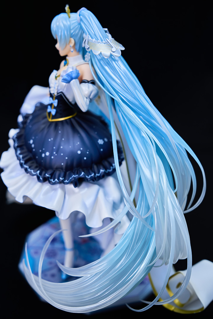 【開箱】雪ミクSNOW MIKU 2019 Snow Princess Ver.