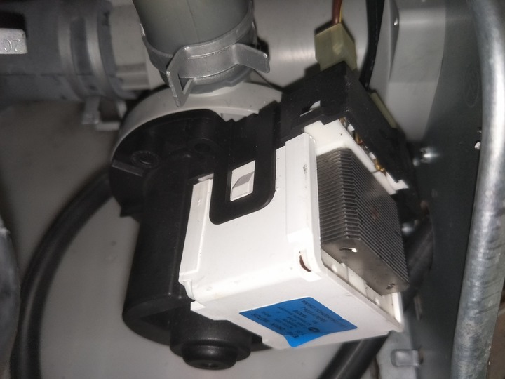 LG WD-S90TCW排水問題分享(故障代碼OE)
