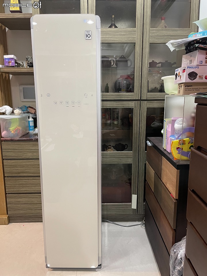 [健康居家心得分享] 抗疫神助手LG styler 蒸氣電子衣櫥 亞麻紋象牙白 E523IR 只要20分鐘消毒、除臭、烘燙、輕乾洗讓衣物每日煥然一新