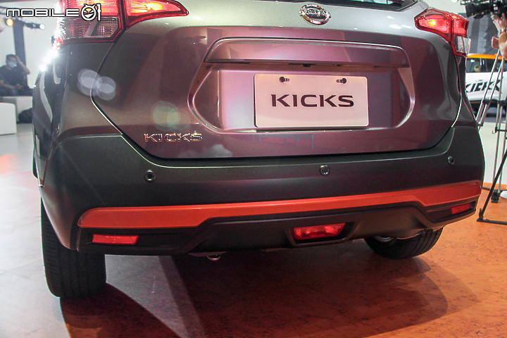 【採訪】Nissan Kicks「哈騷版」79.9 萬元限量 300 台上市,升級雙色內外觀、電子後視鏡不加價!