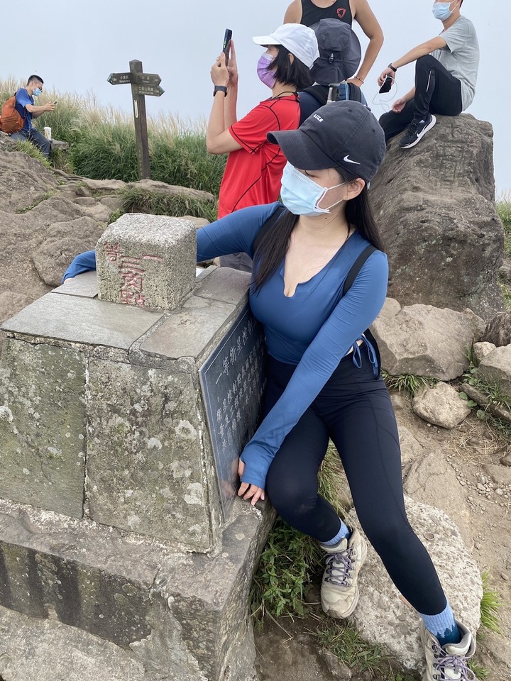 台北北投｜七星山．由小油坑起登，最快抵達台北最高峰