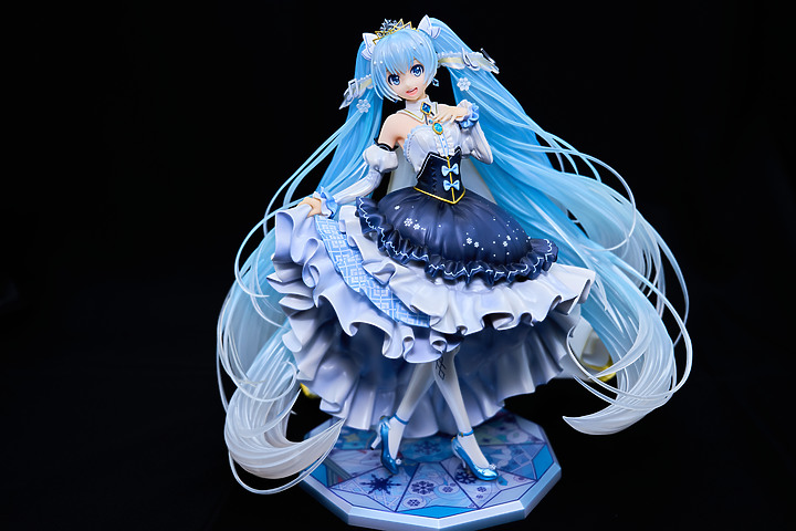 【開箱】雪ミクSNOW MIKU 2019 Snow Princess Ver.