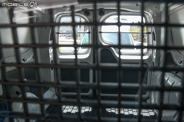 Volkswagen Caddy Cargo 試駕|當個潮味頭家!