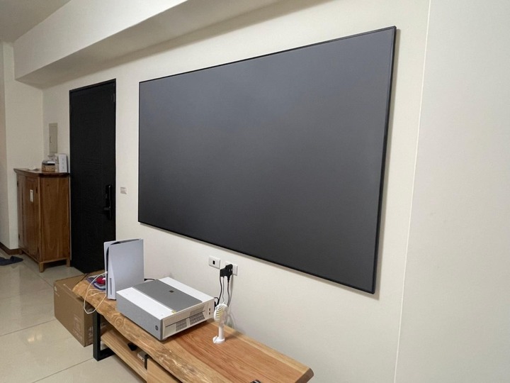 用過就回不去的100吋雷射電視 BenQ V7000i安裝開箱