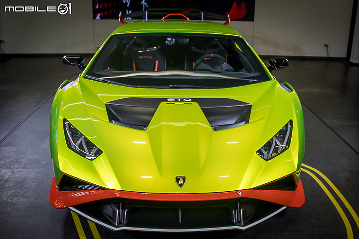 【採訪】Lamborghini 「Huracán STO 」 1,990 萬元起抵台上市， 最強道路版賽車小牛！