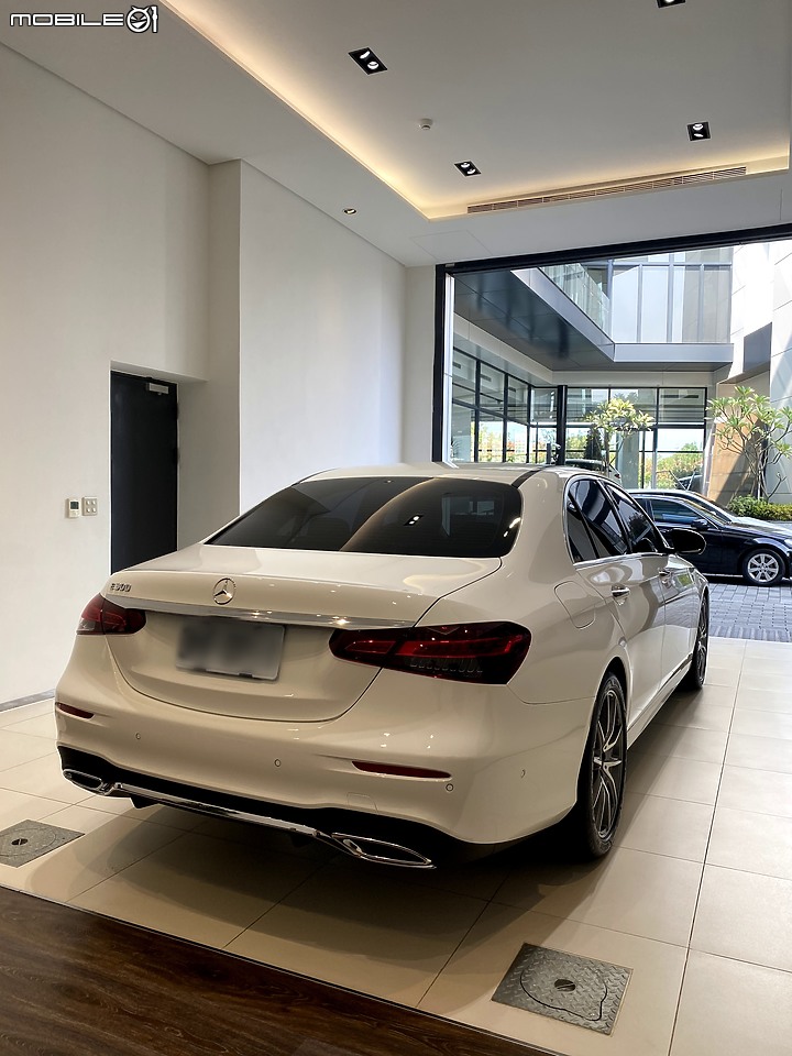 開箱 E300 AMG LINE (W213.5)