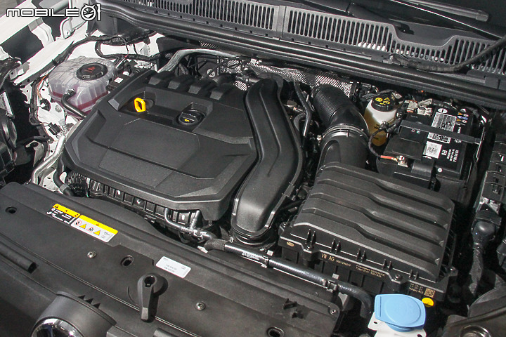 Volkswagen Caddy Cargo 試駕|當個潮味頭家!