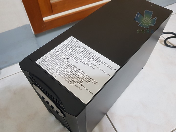 【小宅開箱】EATON 伊頓飛瑞 9E-1000 UPS不斷電系統