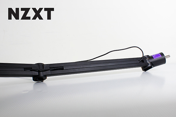 NZXT Capsule 24bit/96kHz數位降噪麥克風，黑白雙色美型登場！
