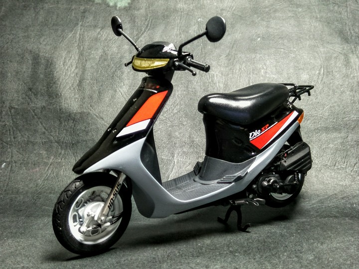 HONDA DIO 50  1/12