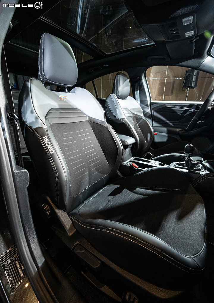 【採訪】Ford 2022 年式 Focus 加配備不加價正式上市,另有 Focus ST 6MT 驚喜登場!