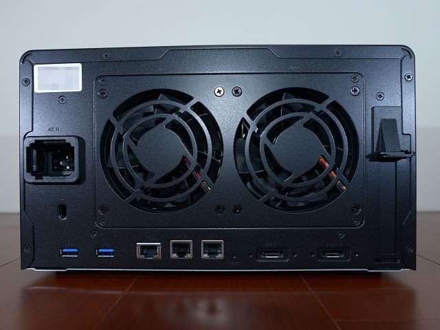 [開箱] Synology DS1817+「降」級 DS1621xs+ NAS 實錄