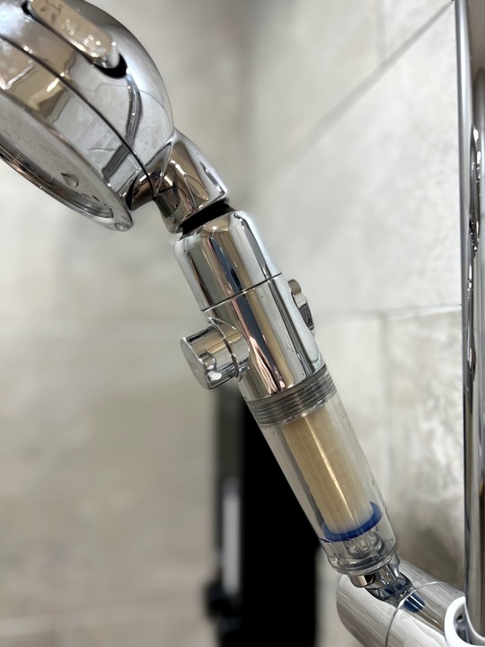 【開箱】Haier 香氛除氯蓮蓬頭