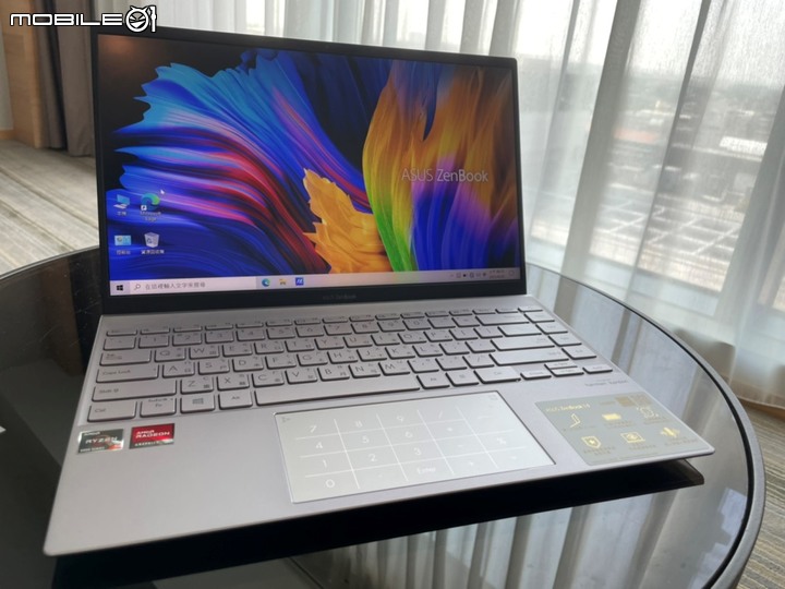 點我看大圖 工作新夥伴 UM425UA