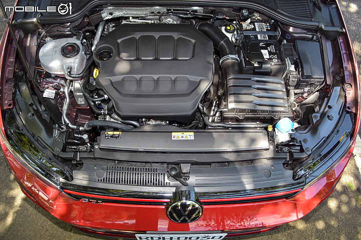 VW Golf GTI 八代試駕|鋼砲正宗,誰與爭鋒!