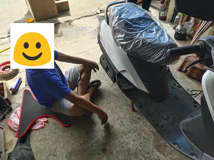 教父親如何拆裝機車引擎(車種-三陽-舊迪爵125)(2021/09)8394