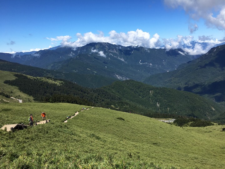 五座百岳一次走完--合歡群峰