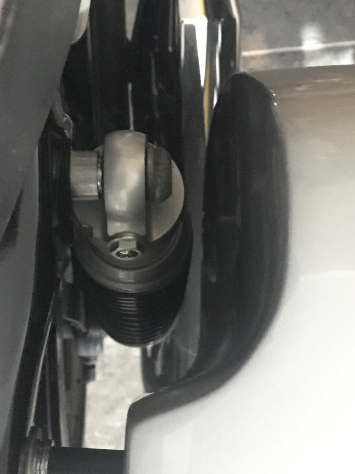 哈雷環島掉包記－－南北島山林小路與死亡的滋味