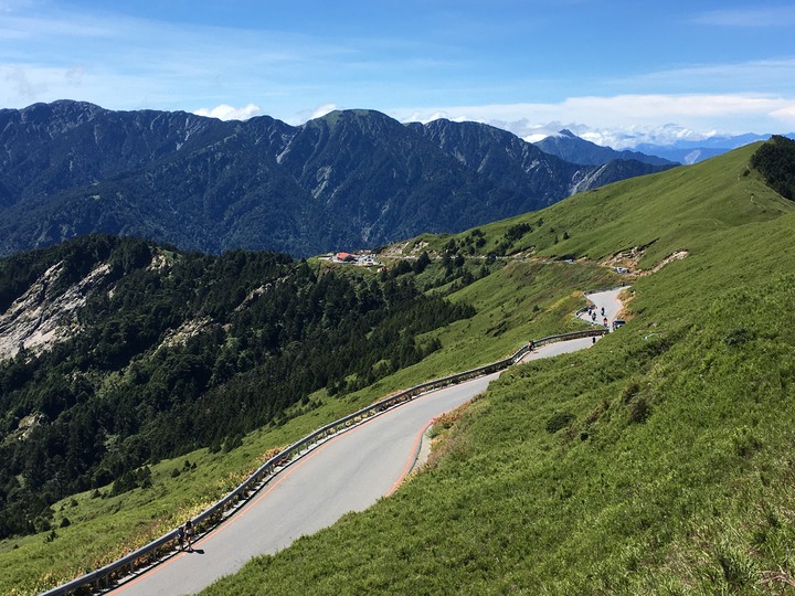 五座百岳一次走完--合歡群峰