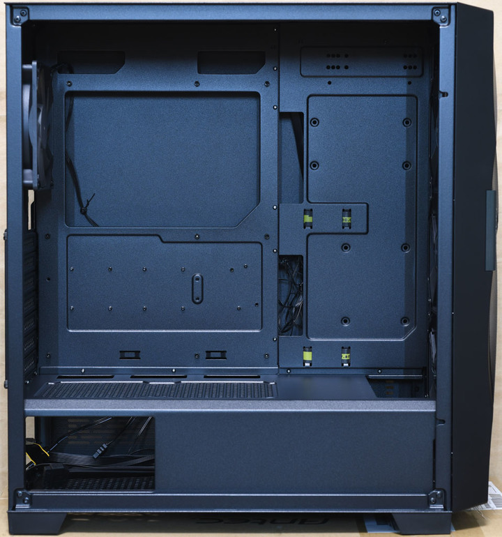 Antec DARK FLEET DF700 FLUX機殼開箱