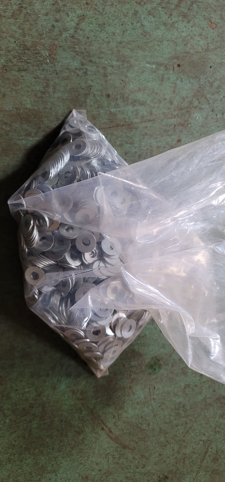 請問高雄哪間五金行有在收購華司墊片呢?