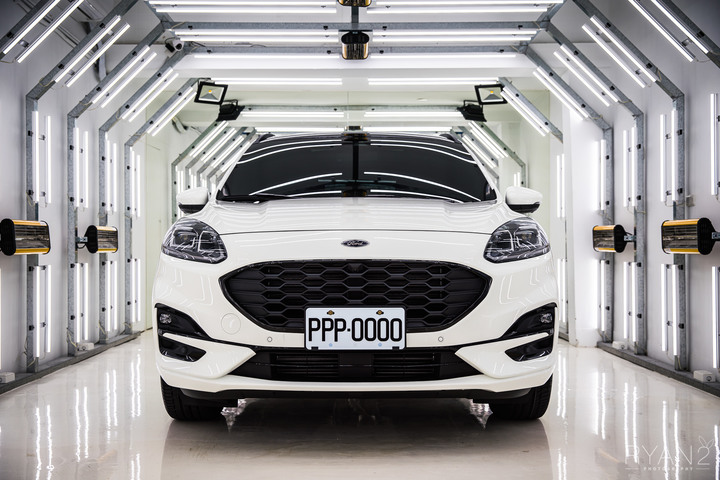 [開箱] Kuga ST-Line X