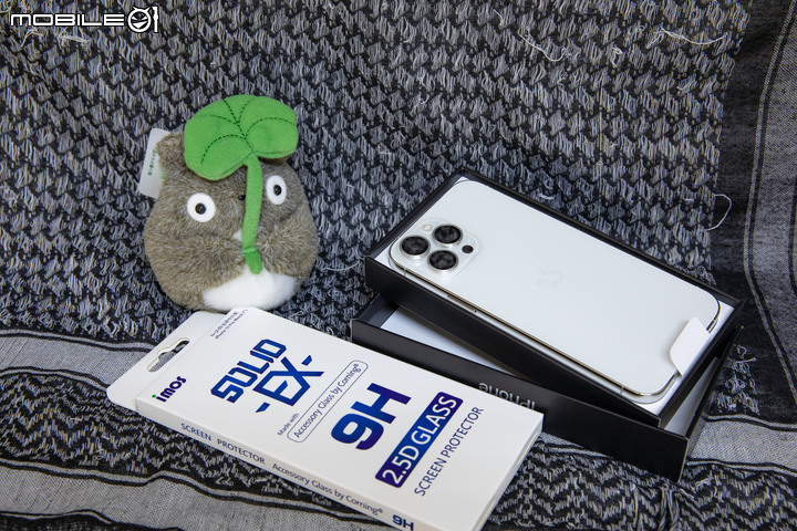 點我看大圖 微開箱 iphone 13 Pro Max 少人購買銀色512G , 已更新前後imos 保護貼高清照!