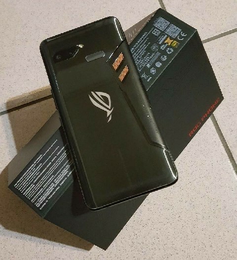 ROG 一代降版。爽。