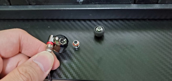 開箱 FIIO FD3 類鑽石振膜動圈