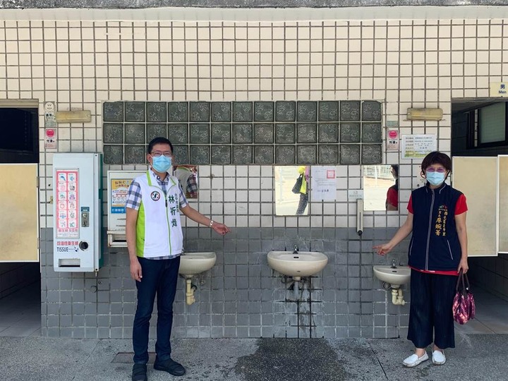 還給福星公園安全空間，議員林祈烽爭取改善廁所、設監視器