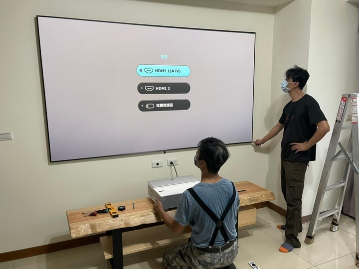 用過就回不去的100吋雷射電視 BenQ V7000i安裝開箱