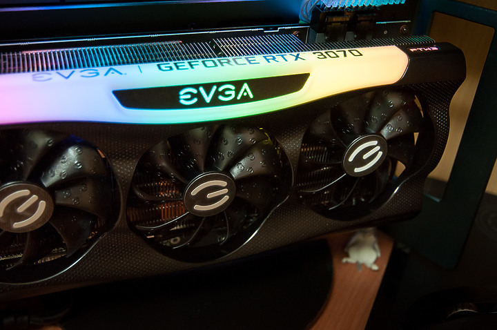 「EVGA RTX 3070 FTW3 ULTRA GAMING」 - 寂靜經典微評測文。
