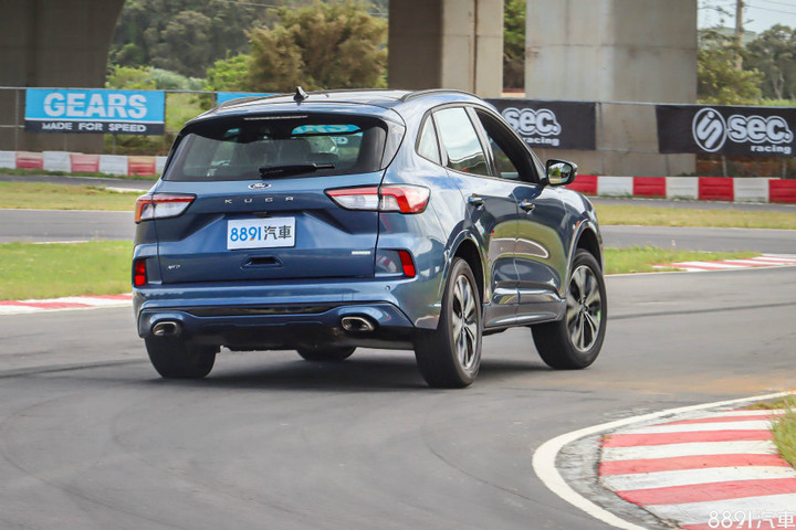 2020 Ford Kuga ST-Line 鄉民簡單試駕--能跑山的國產馬力王SUV