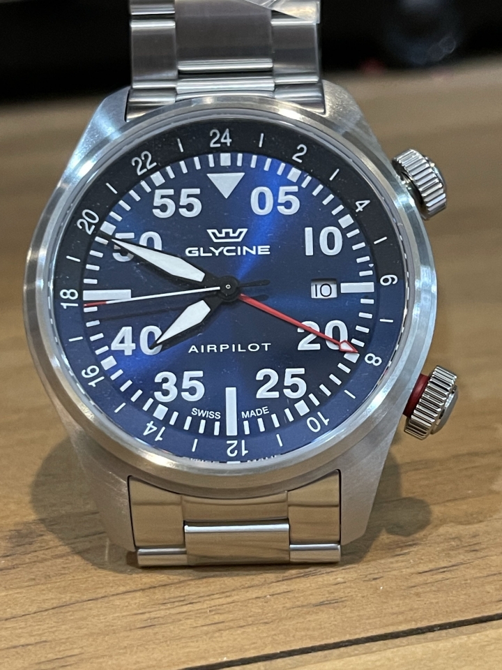 「開箱」Glycine AIRPILOT GMT watch