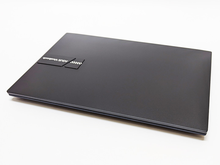 五倍卷入手ASUS Vivobook Pro 14 OLED K3400PH 創作者筆電