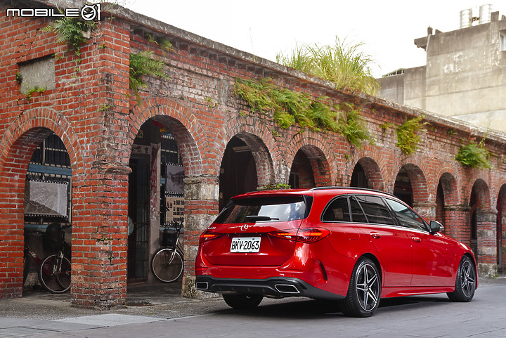 Mercedes-Benz新款C200 Estate運動版試駕|科技感倍增,再次建立全新高度!