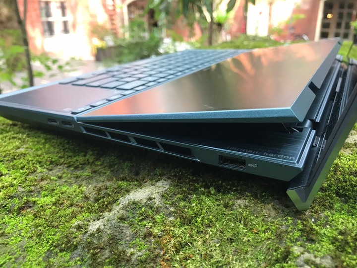 [OL 出任務 ] Zenbook UX 582 OLED 雙螢幕筆電，找出自我獨特的多工潮流