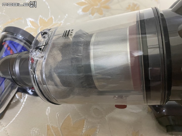 Dyson V12 Detect Slim Total Clean無線吸塵器，智慧雷射科技，微塵無所遁形