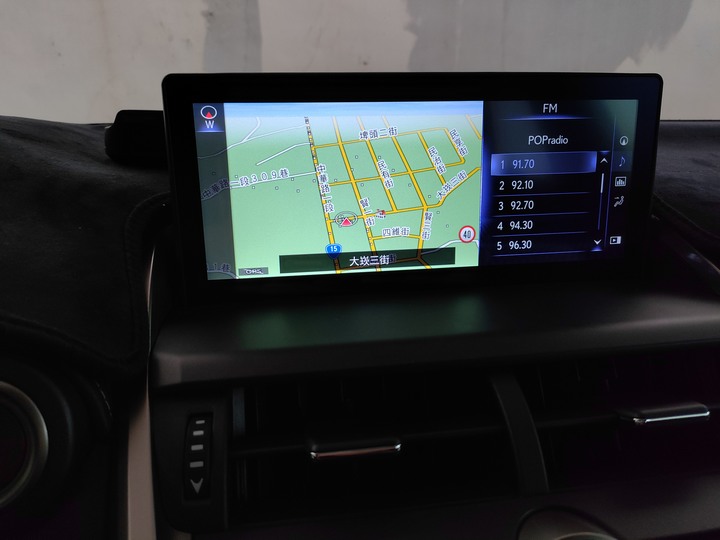 分享LEXUS NX(IS/ES/RX也可升級安裝)原車10吋螢幕升級觸控安卓主機，支援原廠環景導航，效能順暢不卡頓，整合度百分百，無損安裝!
