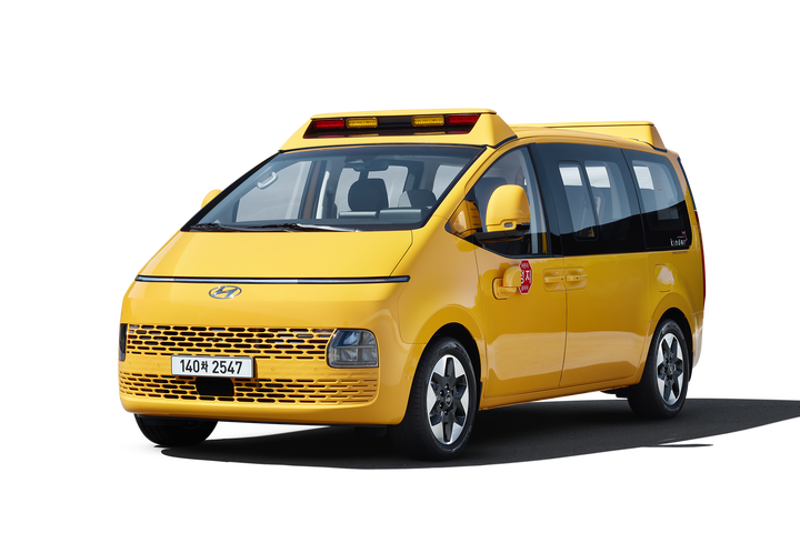 【海外新訊】這款娃娃車很安全,Hyundai 「Staria Kinder」韓國發表上市!