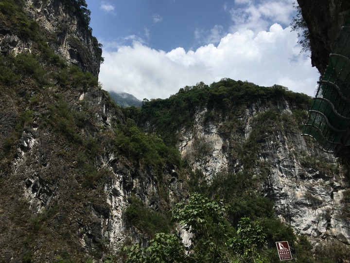 太魯閣健行一日遊，挑戰101高度的錐麓古道