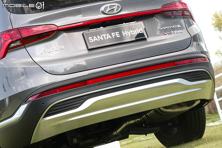 Hyundai Santa Fe 渦輪油電試駕|大馬力、低油耗不用再二擇一!
