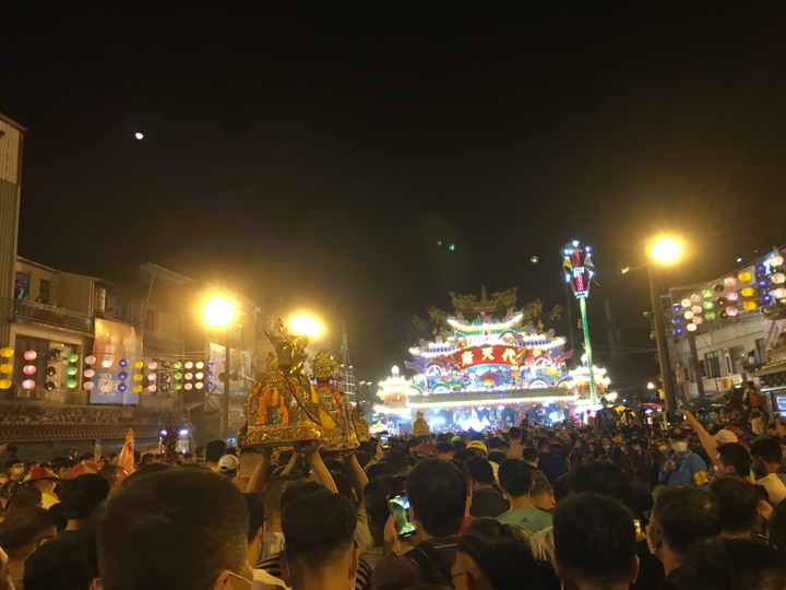 王 的 巡 禮 - 東 港 迎 王