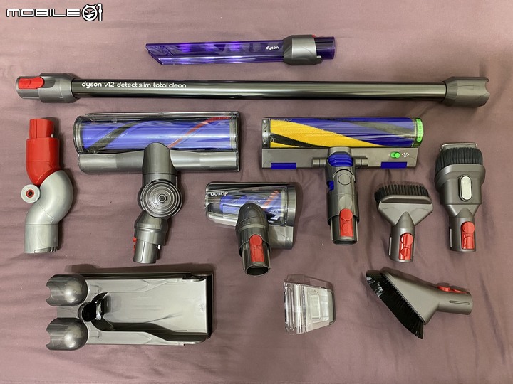 Dyson V12 Detect Slim Total Clean無線吸塵器，智慧雷射科技，微塵無所遁形