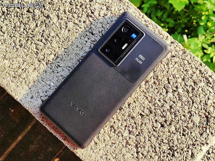 「 多圖開箱 」年度旗艦 Vivo X70 Pro+ 深度開箱實測 - 2021 最強旗艦手機王者、各方面都接近完美