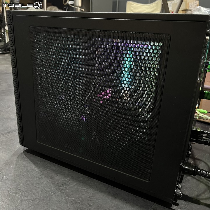 我的一咖舊款 TT 平躺式機殼 Core V21
