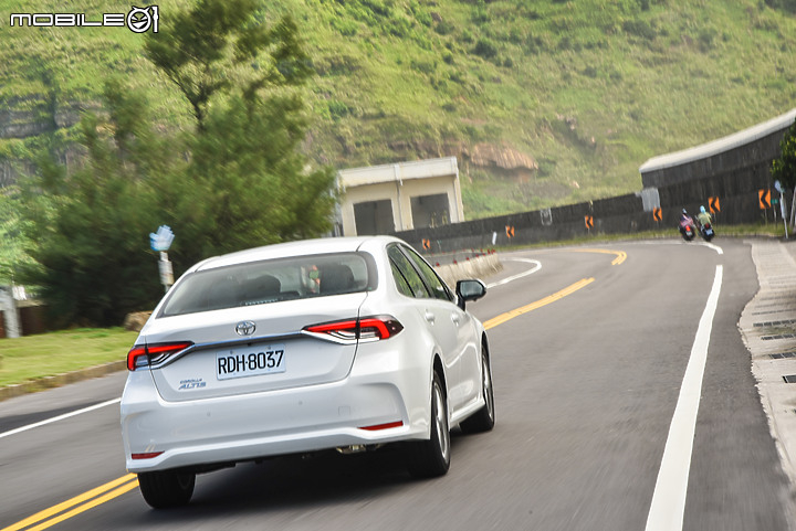 Toyota Corolla Altis 汽油 / Hybrid旗艦 新年式試駕|全速域上身,豐沛戰力令對手難以招架!
