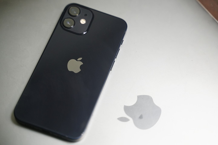 IPhone 13開箱